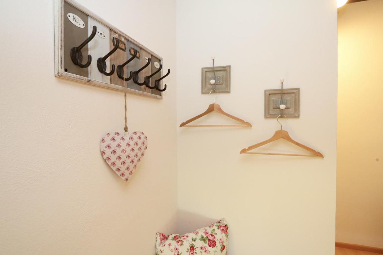 Ferienwohnung Frischluft ガルミッシュ・パルテンキルヒェン エクステリア 写真